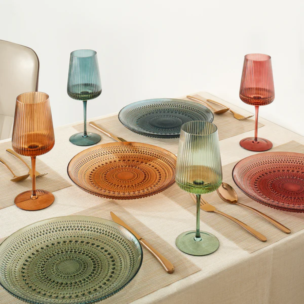 Multicolor Hobnail Glass Dinner Plates, 10-Inch, Set of 4 - Image 3