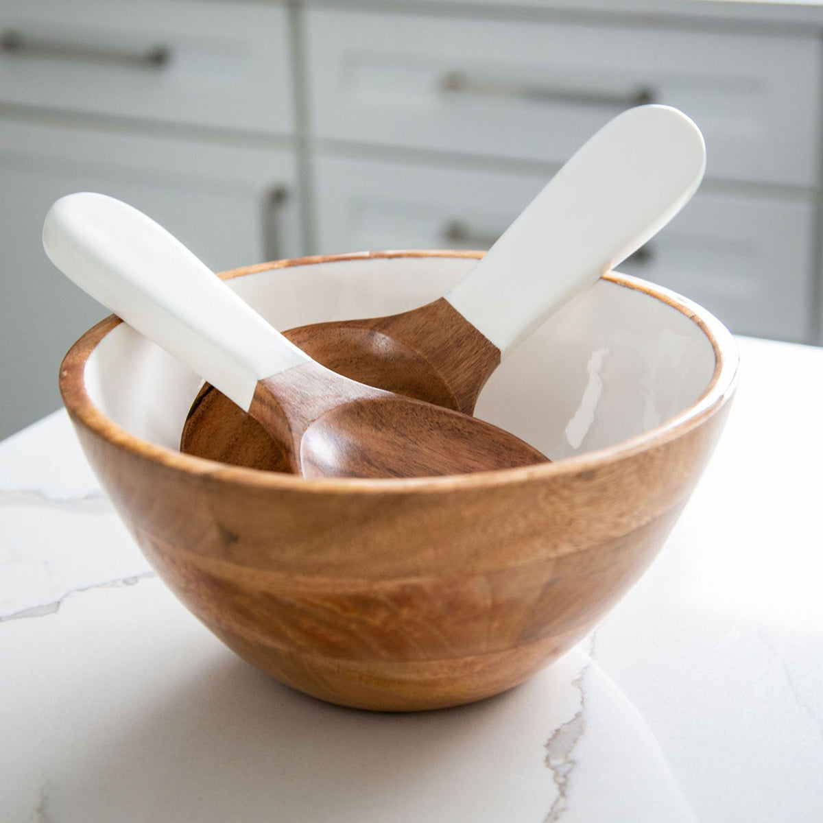White Enamel Mango Wood Serving Bowl, Medium - Image 4