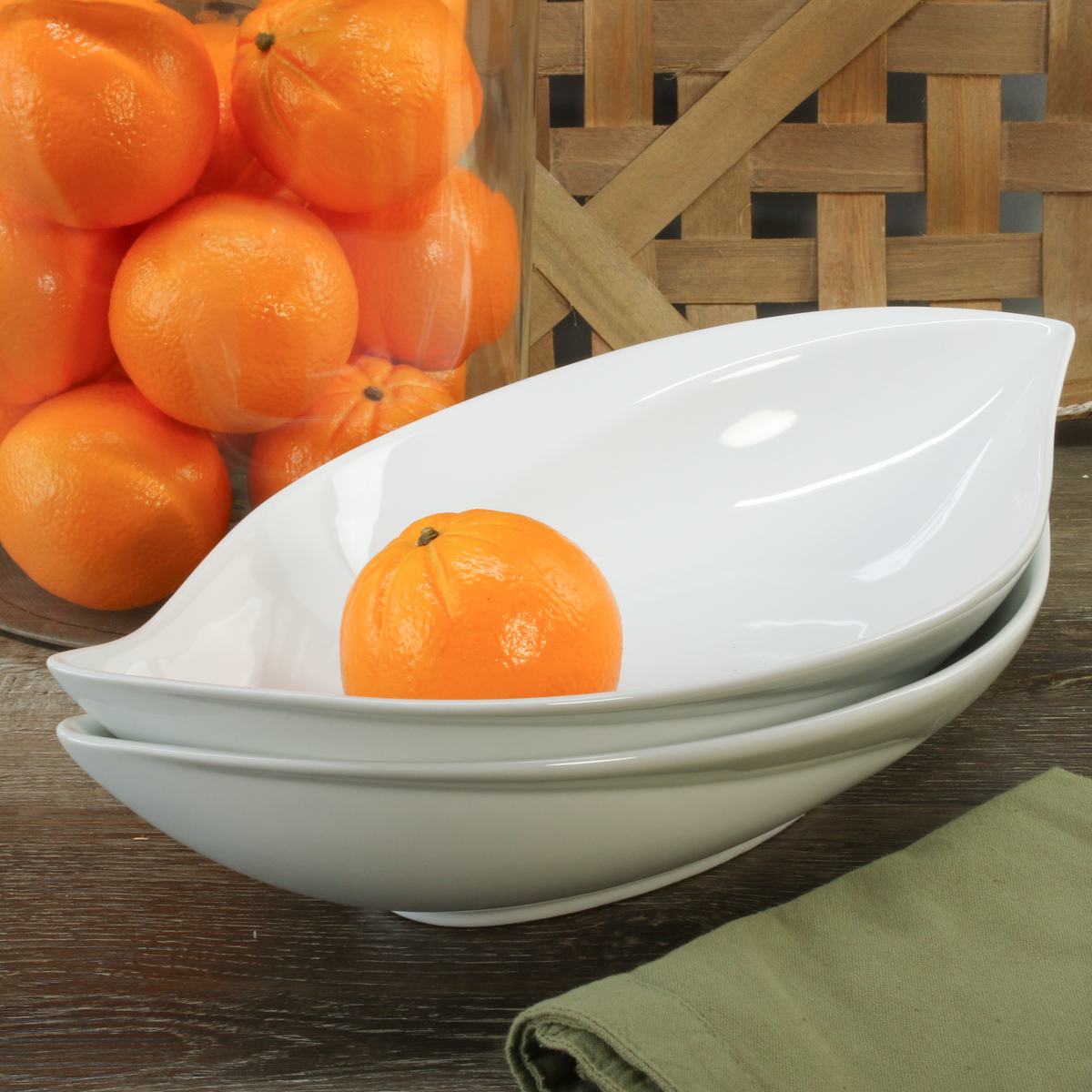White Porcelain Leaf Serving Bowls, 16-Inch, Set of 2 - Image 5